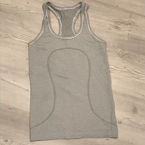 Lululemon Swiftly Tech Tank